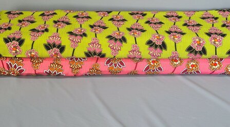 Viscose Crincle Flower Coral/Pink