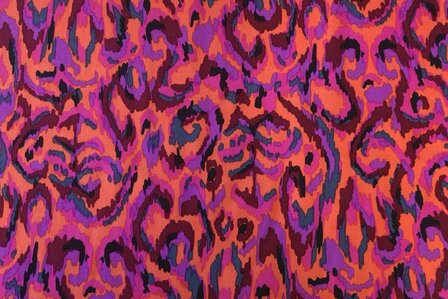 Viscose Twill Blurry Shapes Cyclam