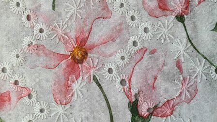 Cotton Broderie Flowers White/Ros&eacute;