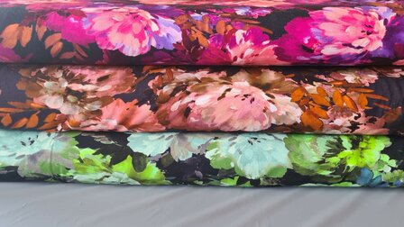 Heavy Viscose Jersey Flowers Fuchsia