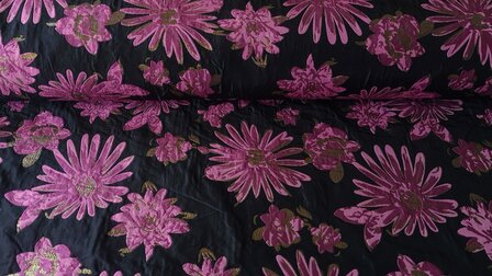 Jacquard Flowers Black