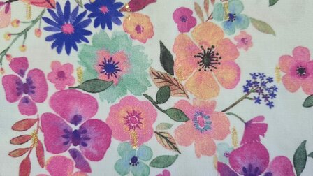 Viscose Flowers Lurex White