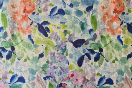 Viscose Linnen Crepe Flowers Multi