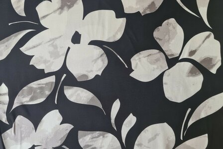Viscose Twill Flower Black