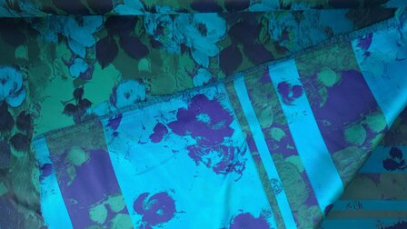 Jacquard Flowers Green