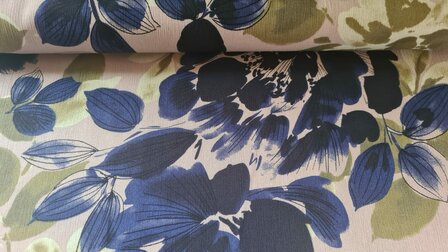 Viscose Crincle Flowers Nude