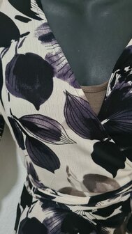 Viscose Crincle Flowers Off White