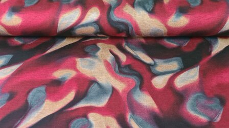 Punta Abstract Shape Red