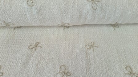 Chanel Boucl&eacute; Ribbons Creme