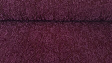 Lace Deluxe Wine Red