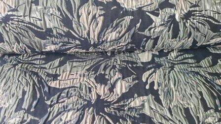 Jacquard Lurex Flower Navy