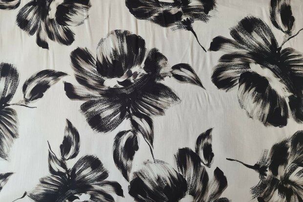 Viscose Satin Flowers Off White