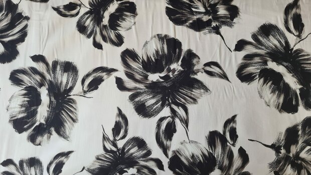 Viscose Satin Flowers Off White