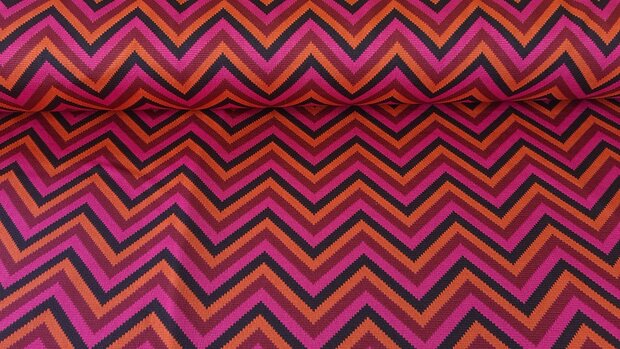 Knitted Jacquard Zigzag Brick