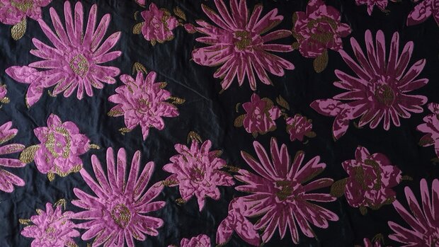 Jacquard Flowers Black