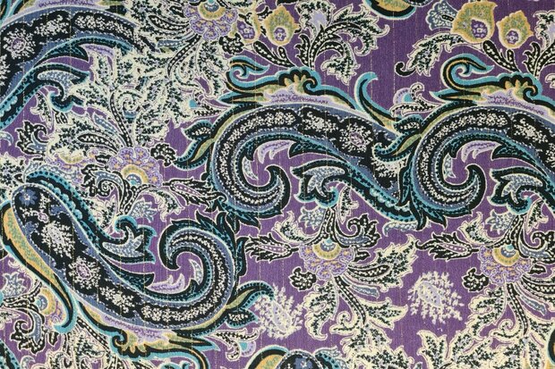 Viscose Crincle Lurex Paisley Lilac