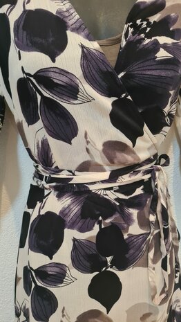 Viscose Crincle Flowers Off White