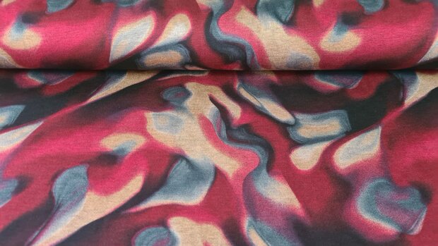 Punta Abstract Shape Red
