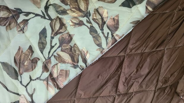 Double Stepped Flowers Brown