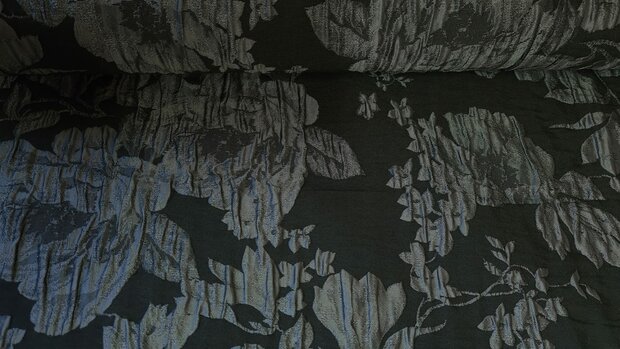 Crashed Jacquard Flowers Grey
