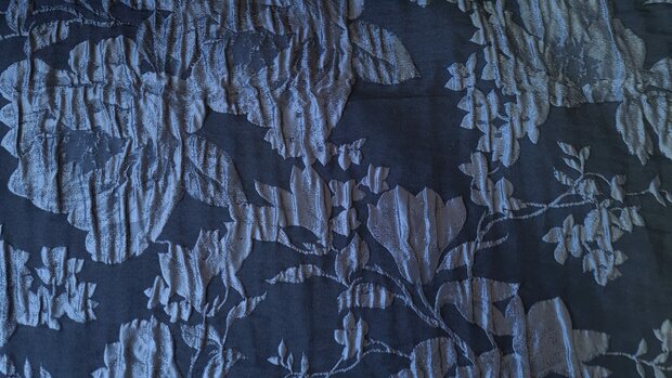 Crashed Jacquard Flowers Blue