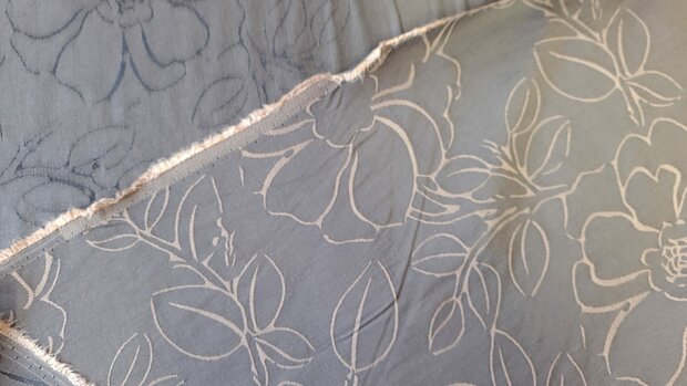 Viscose Jacquard Flower Brown