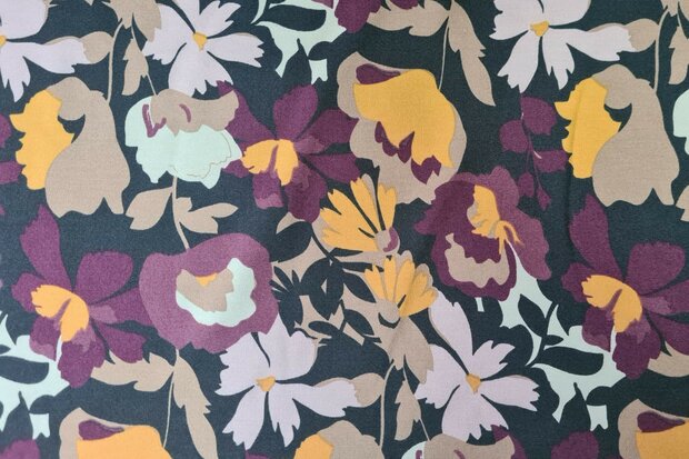 Punta Flower Black/Red