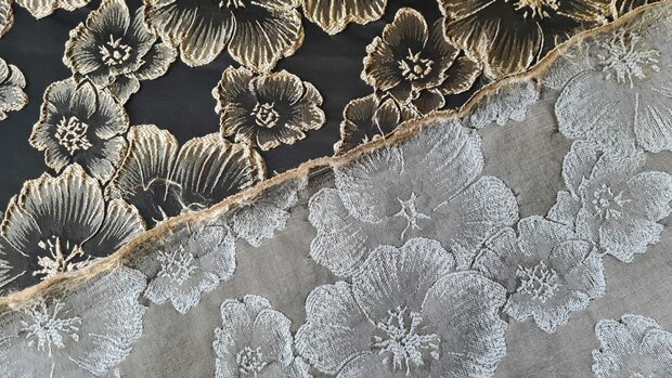 Jacquard Flowers Black/Gold