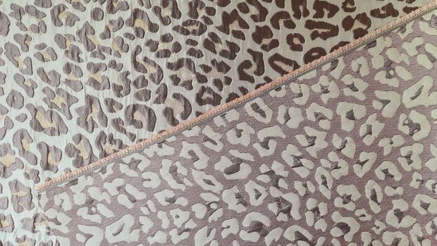 Jacquard Animal Mauve