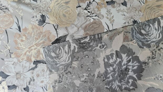 Jacquard Flower Silver/Beige