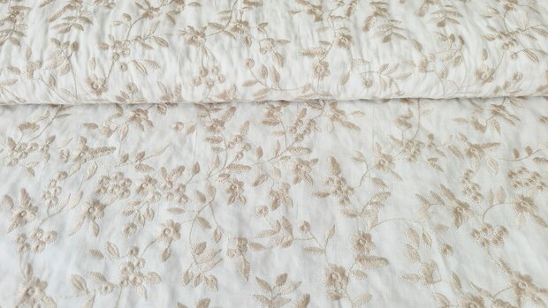 Cotton Embroidery Flowers Off White/Sand