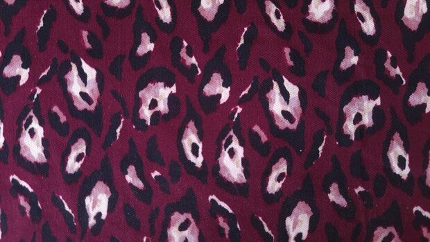 Viscose Twill Leo Red