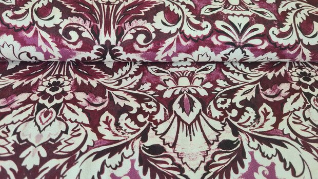 Viscose Crepe Ornament Bordeaux