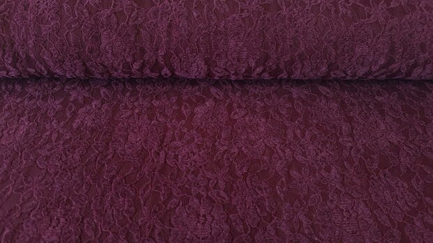 Lace Deluxe Wine Red
