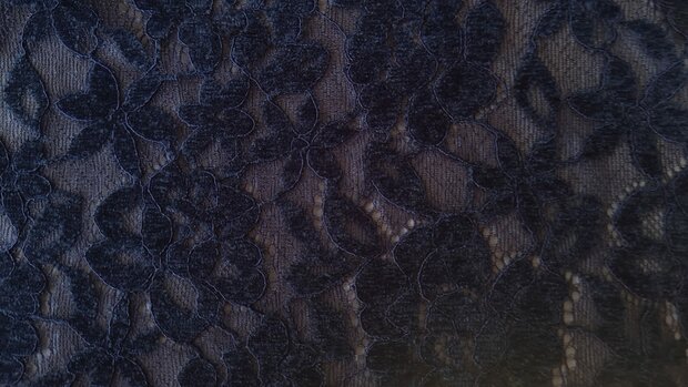 Lace Deluxe Navy