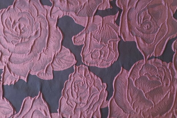Jacquard Roses Wine Red