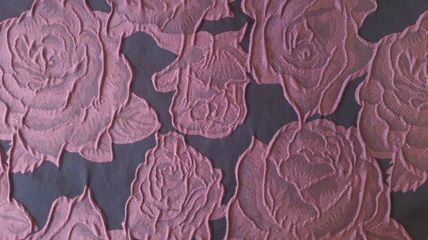 Jacquard Roses Wine Red