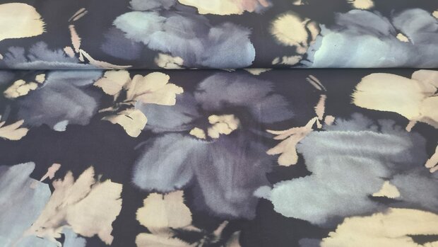 Viscose Stretch Fluid Flowers Grey
