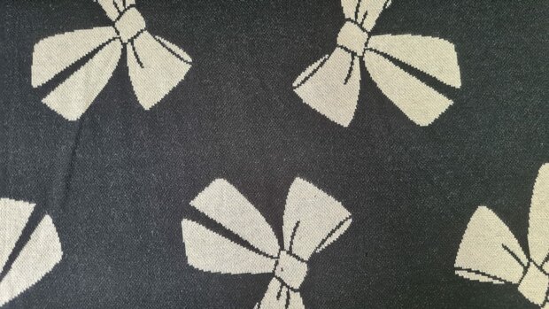 Knitted Jacquard Bow Tie