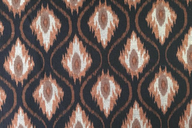 Punta Abstract Black/Brown
