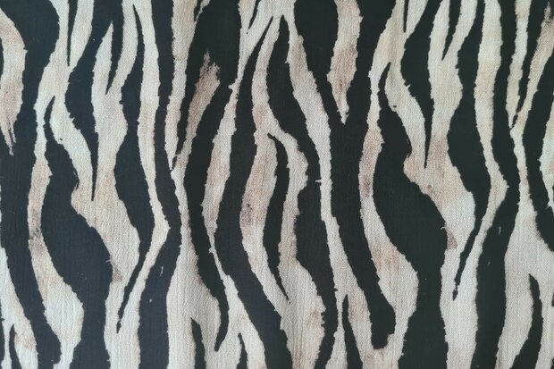 Viscose Crincle Zebra Beige/Black