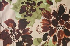 Viscose Satin Flowers Nude
