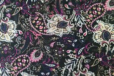 Viscose Jersey Paisley Flowers Cyclam